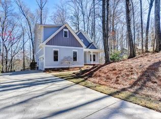 4720 Twin Oaks Dr NW, Marietta, GA 30152