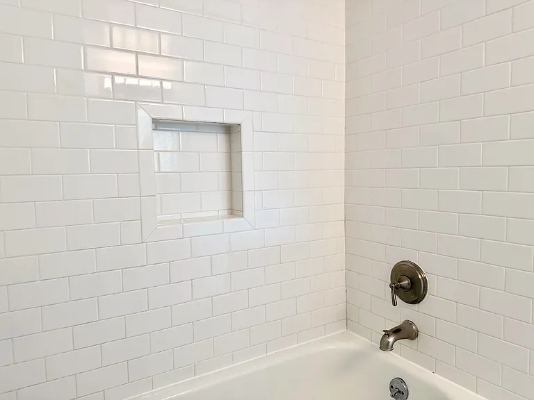 780 Meadowland Dr #J — Photo 8