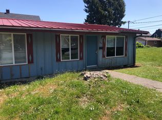 186 N 11th St #186, Coos Bay, OR 97420