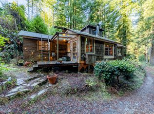 474 Redmond Rd, Eureka, CA 95503