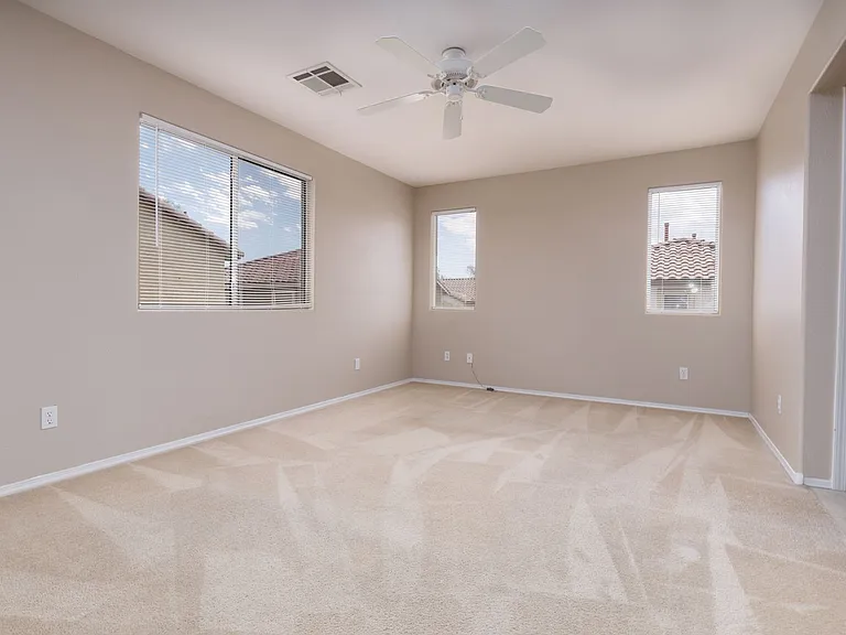 791 Sunrise Crossing St — Photo 17