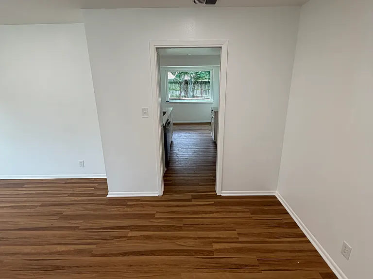 4106 Stathmore Dr — Photo 21