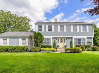 11 Banfield Ct, Middletown, NJ 07748