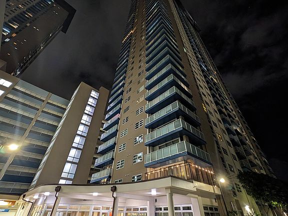4th image of 801 South St APT 1024