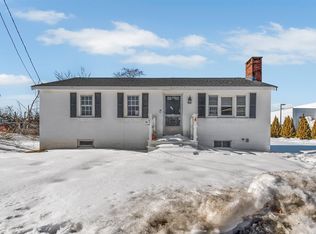 97 Bassett Ln, Barnstable, MA 02630