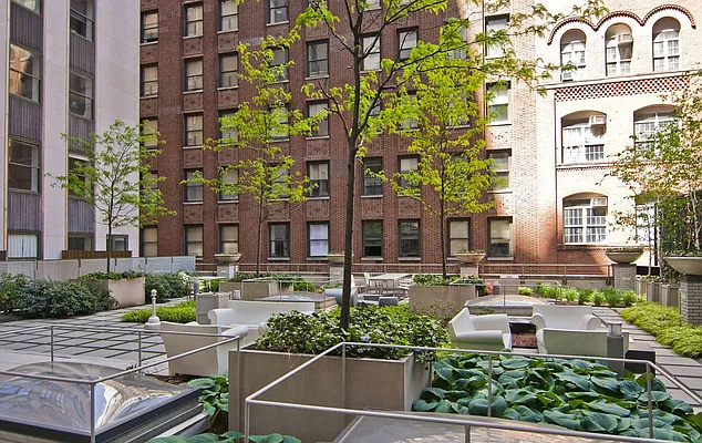 Rented by Nest Seekers International | media 28