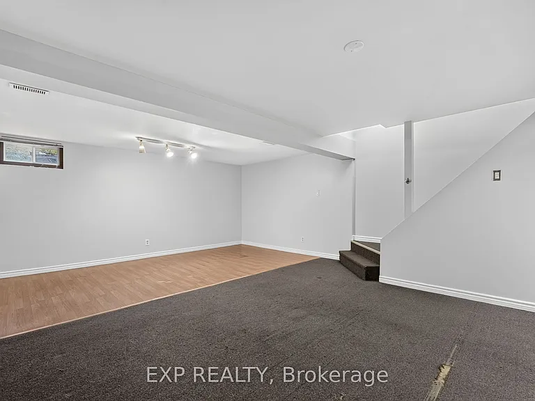 77 Linwell Rd #113 — Photo 34