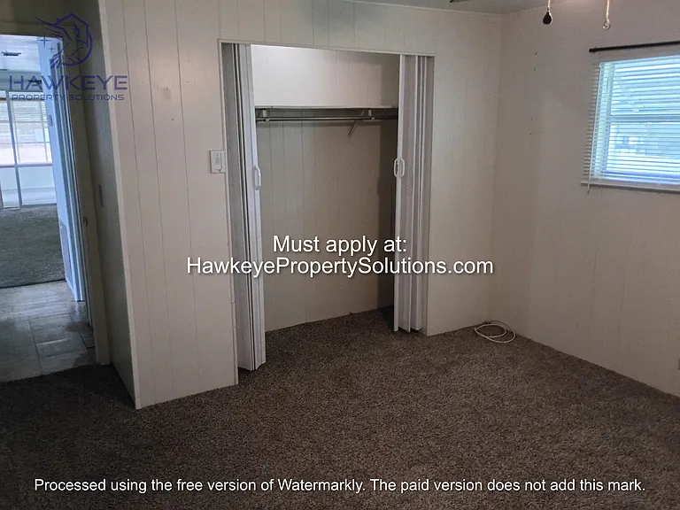435 Lazy Lake Dr W — Photo 17