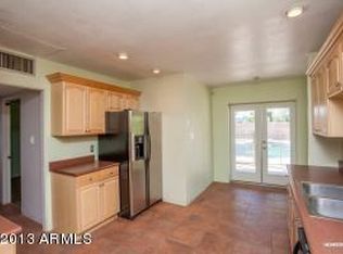 1119 E Lawrence Rd, Phoenix, AZ 85014