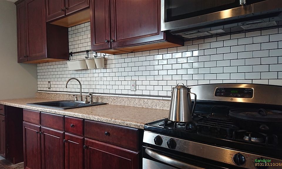 1st image of 3039 E 20th St