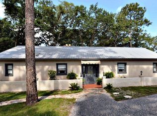 2394 Bay Grove Rd, Freeport, FL 32439