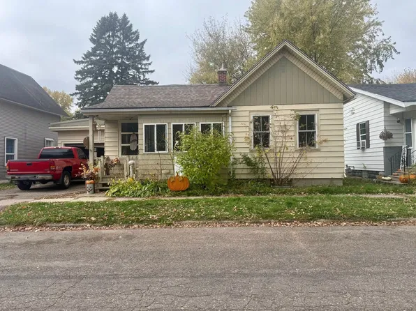 604 N Genesee St, Merrill, WI 54452