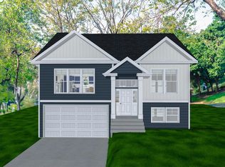 17 Mica Dr #11, Raymond, NH 03077