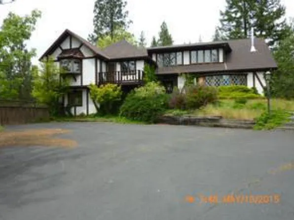 4196 E Evans Cres, Rogue River, OR 97537