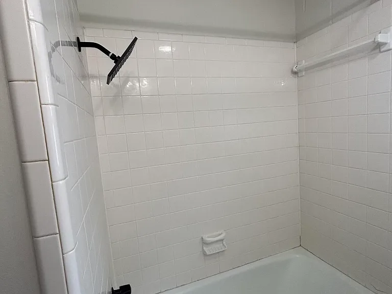 141 Pine Grove Ave — Photo 14