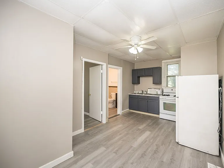 7044 Beulah Ave — Photo 5