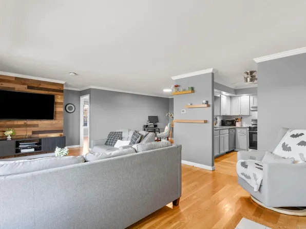 36 Greenview Lane #36, Milford, CT 06461