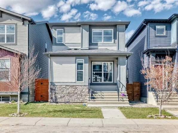 140 E Howse Ave NE, Calgary, AB T3P 0W1