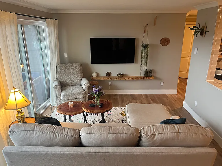 2830 NW 56th St #202 — Photo 2