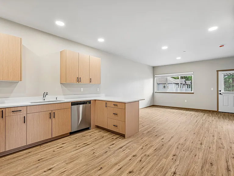 Whitney Lane Apartments — Photo 63