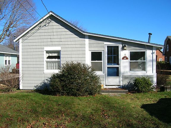 Guest House - 1 bed, 1 bath