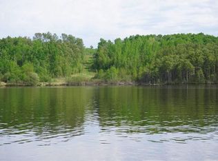 3185 S Lake Ave, Superior, WI 54880