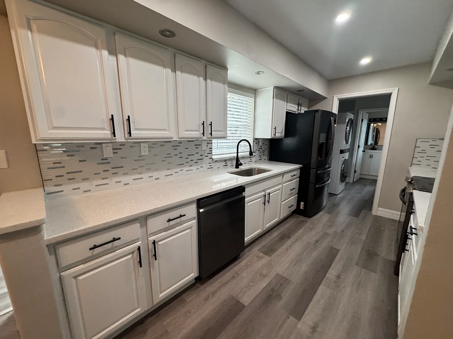 3 bed, 1440 sqft, $1,800 — Photo 1