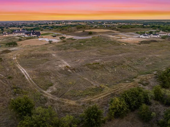960 San Jacinto Dr, Aledo, TX 76008