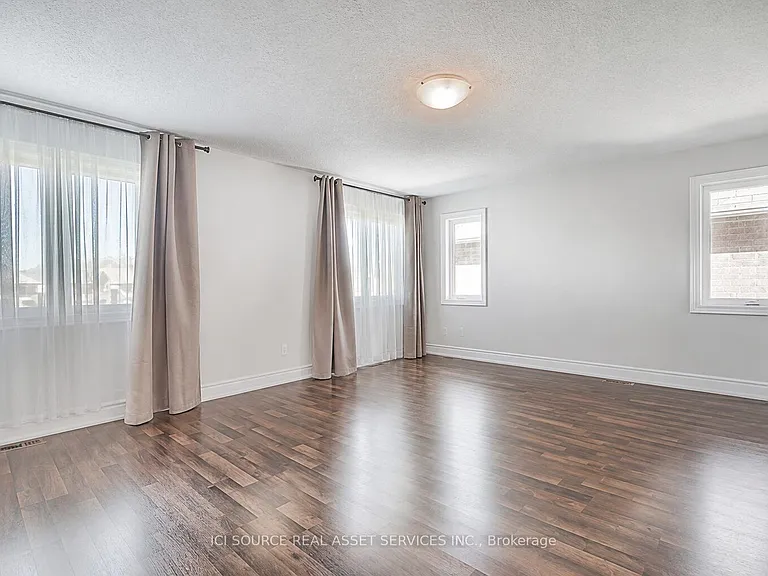 739 Clifford Perry Pl — Photo 22