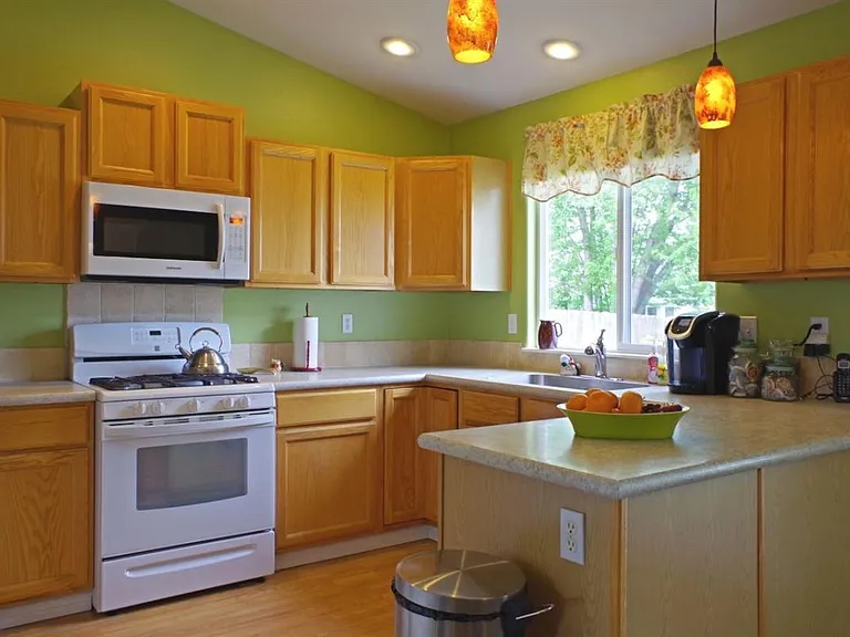 Kitchen with gas range