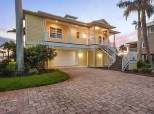 1784 Bayshore Dr, Englewood, FL 34223