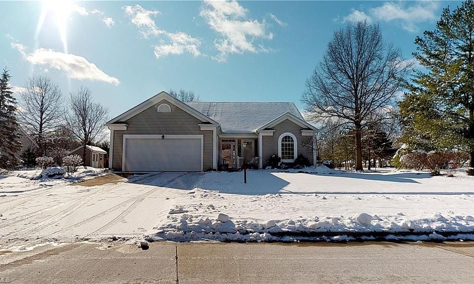 1st image of 22451 Country Meadows Ln
