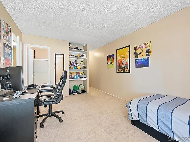4300 Playmor La Jolla #4382 — Photo 5
