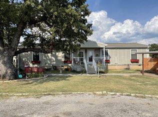 3207 Highview Ct, Granbury, TX 76049