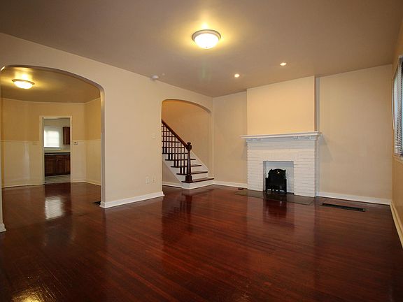 5th image of 507 Woodruff Place West Dr