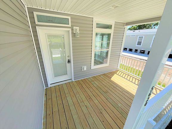 5th image of 5620 Woodford St