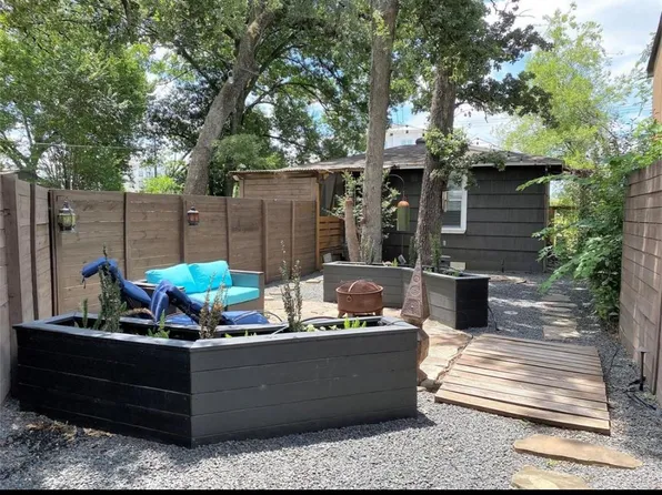 4019 Ascot Ln, Houston, TX 77092