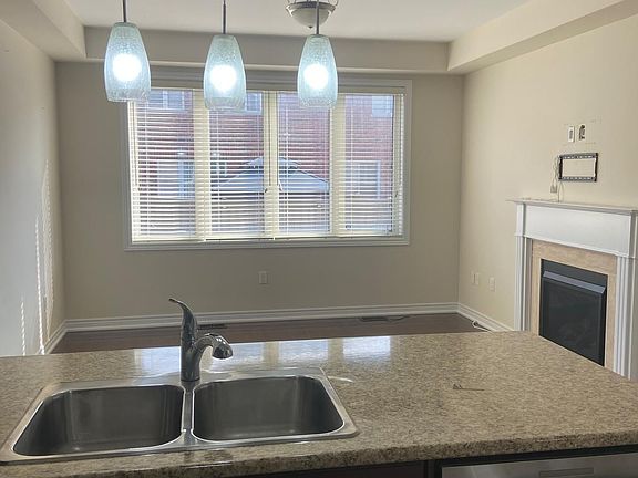 4th image of 7 Vinewood Rd