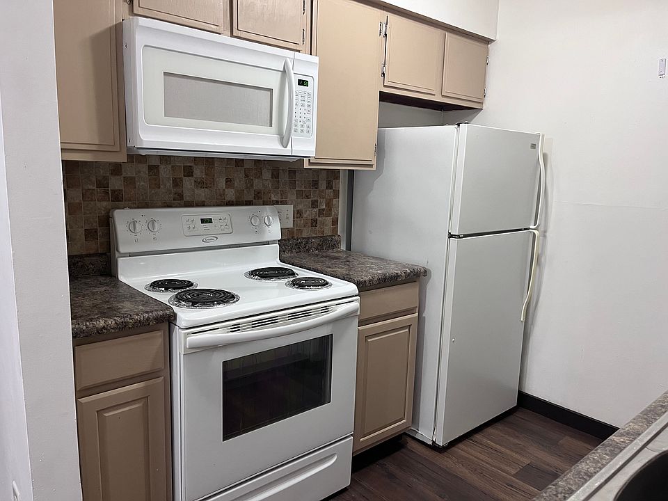 1st image of 1252 Harvard Dr SE #1266