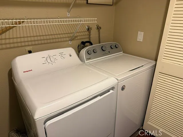 2 bed, 1.5 bath, 995 sqft, $2,950 — Photo 3