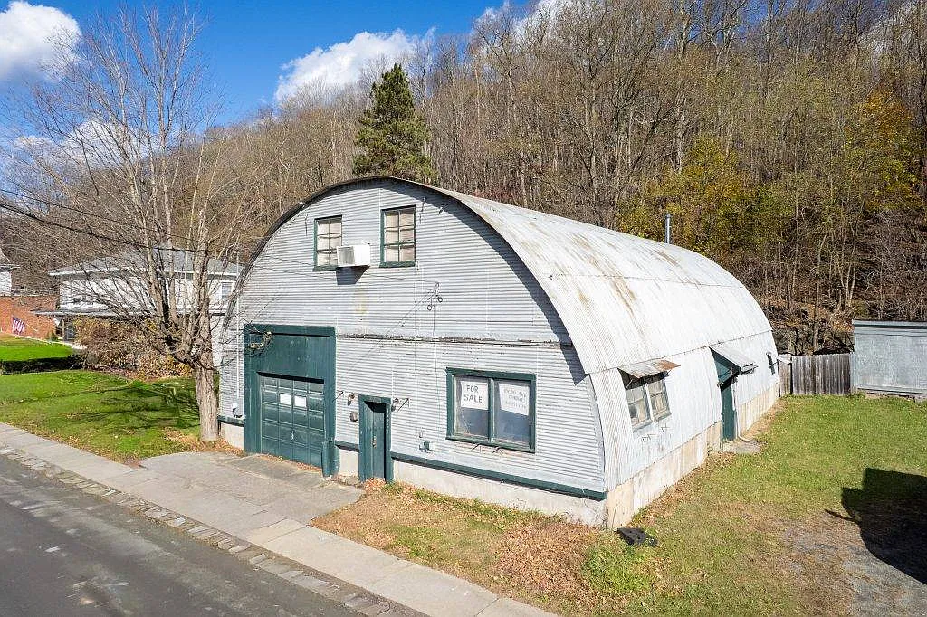 15261 State Highway 30 photo 1