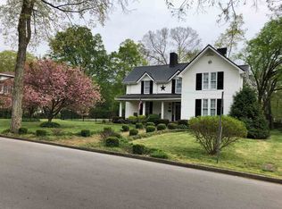 467 W 6th St, Russellville, KY 42276