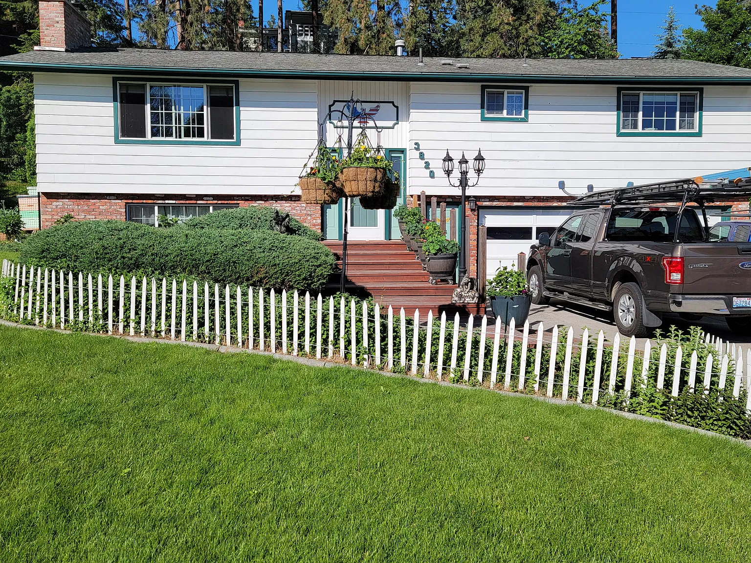 3820 S Sundown Dr — Photo 3