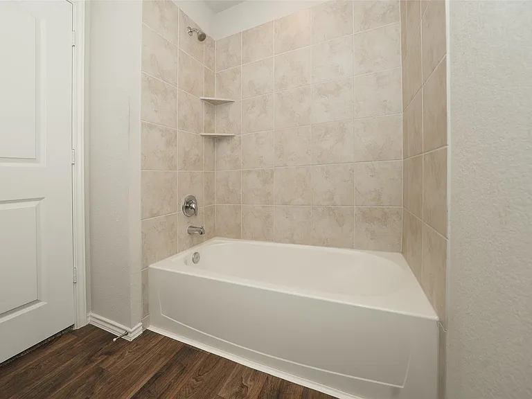 20818 Edmeston Way — Photo 27