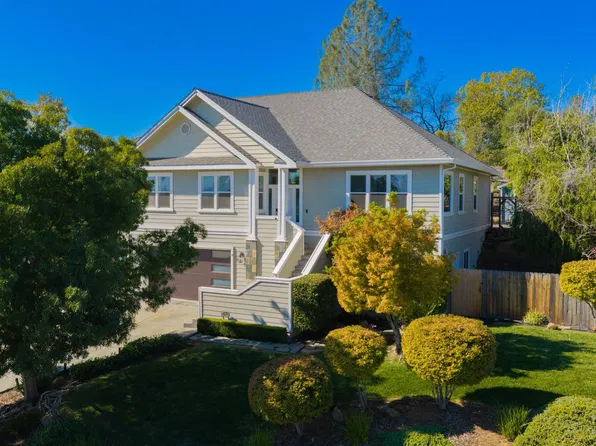 4626 Nantucket Dr, Redding, CA 96001