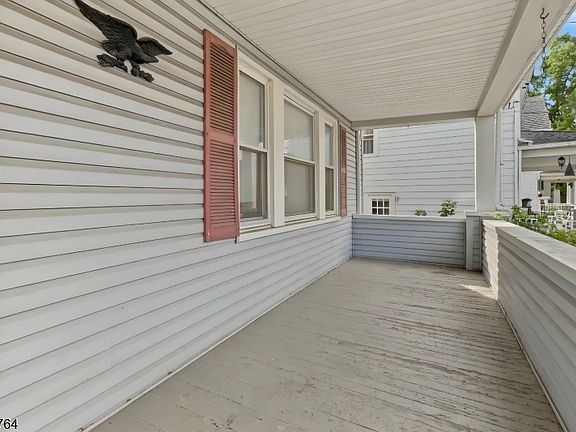 5th image of 11 Elmer St