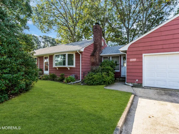 2110 Kilkare Parkway, Point Pleasant, NJ 08742