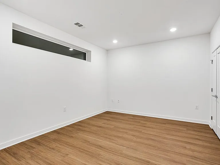 4361 S Congress Ave #326 — Photo 8