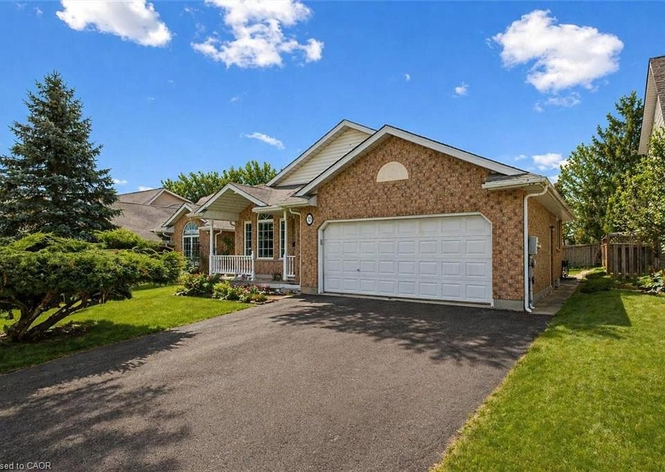 1st image of 19 Merganser Dr