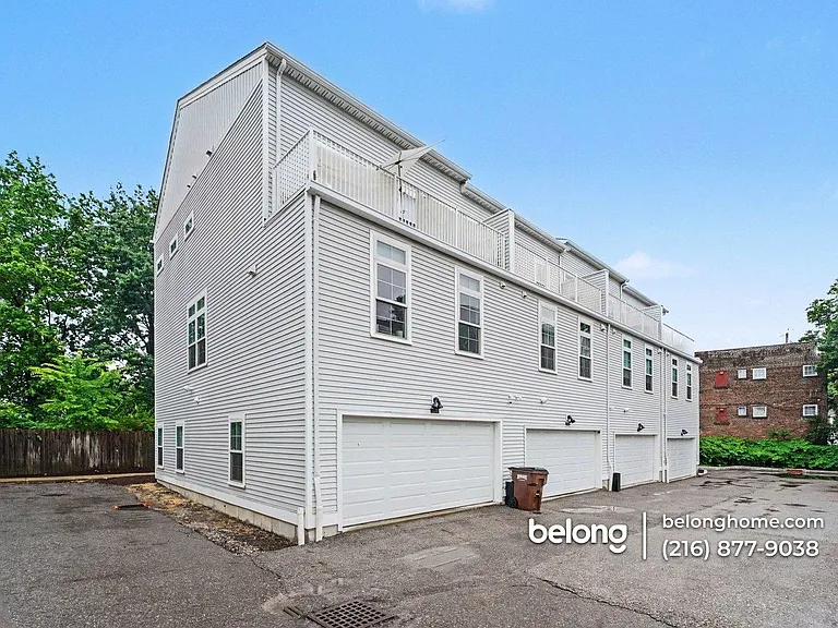 12021 Ashbury Ave — Photo 2